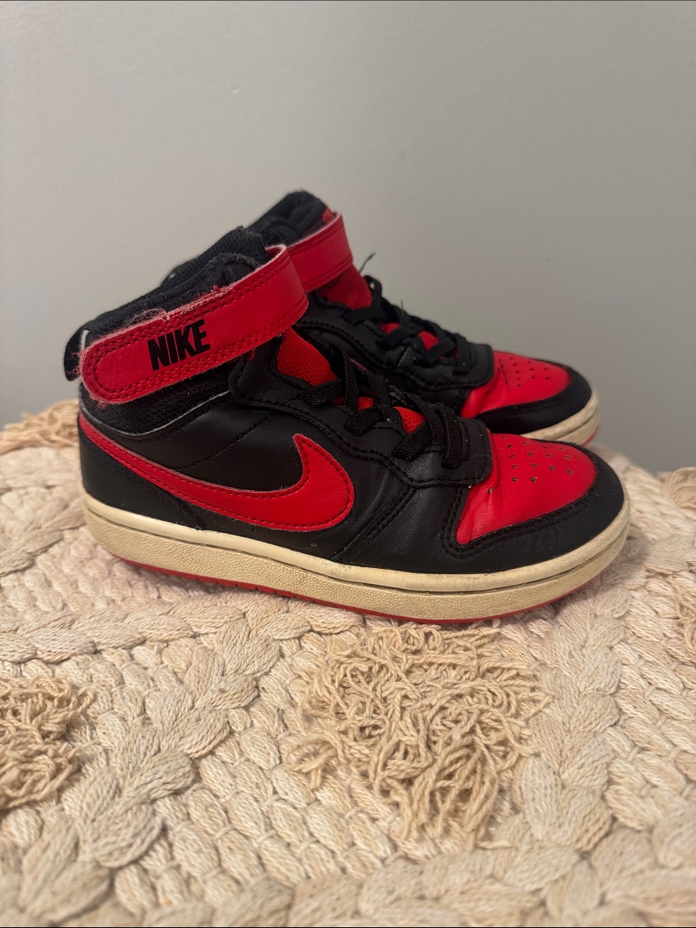 Nike Kids Black & Red High-Top Sneakers with Strap
